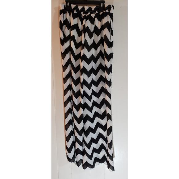 Cals size large black and white wide leg palazzo pants - Picture 2 of 4
